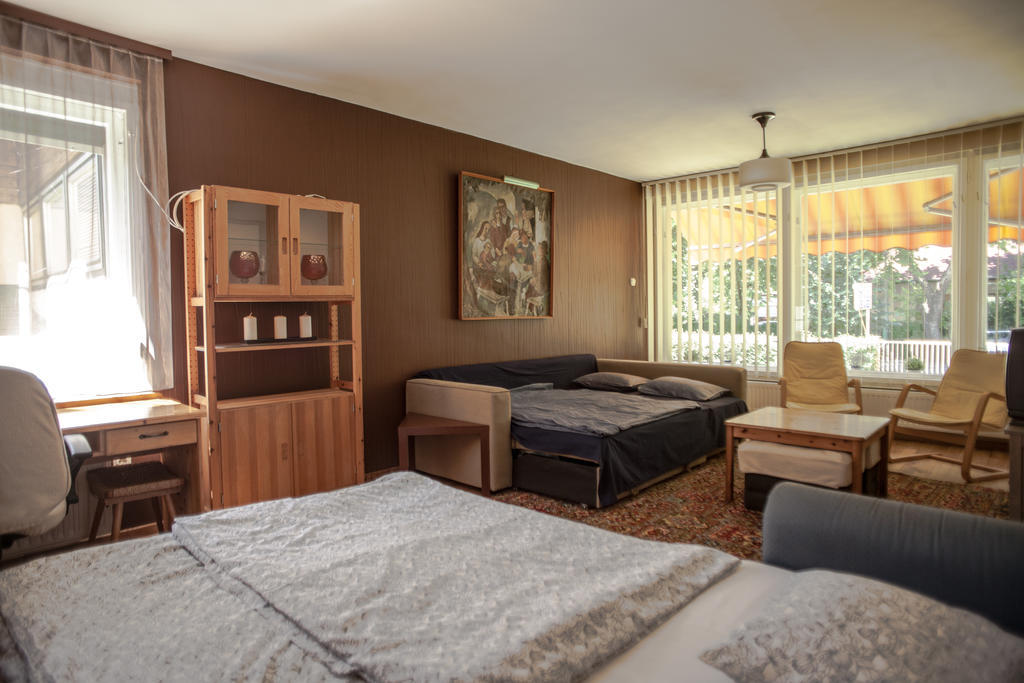 Villa Maria Vendeghaz Siofok Ruang foto